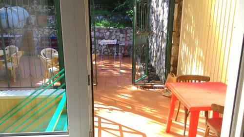 Hostal Guesthouse Loza