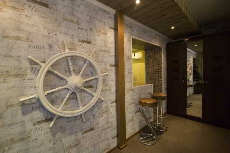Mango Hotel