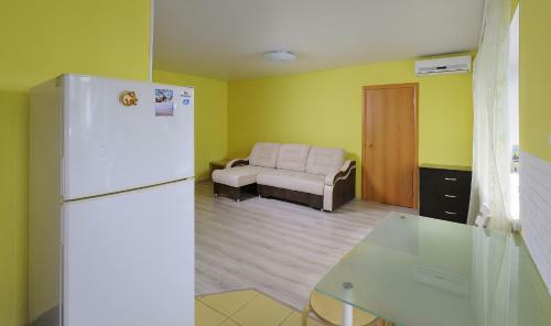 Omsk Sutki Apartments On Karla Marksa 31
