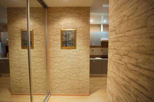 Luxury Apartment On Maslennikova 72