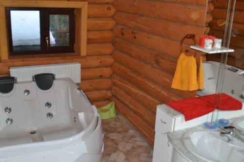 Cottage V Zelenoy Roshche