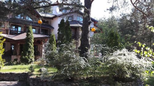 Tirs Hotel