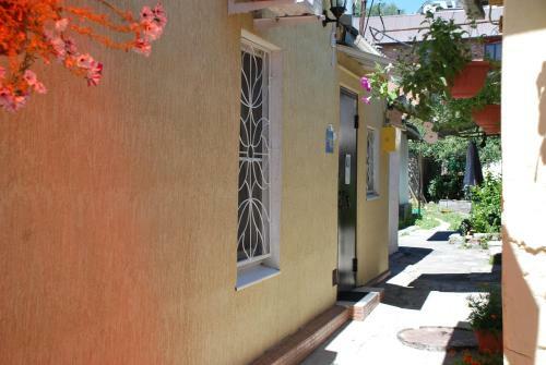 Hostel Svoi