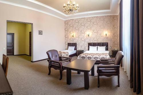 Gold Star Hotel