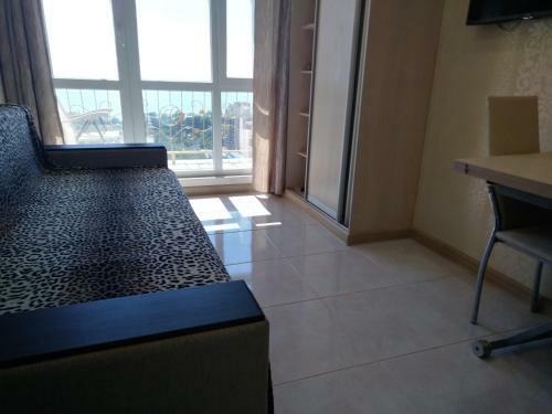 Apartamento Studio On Sanatornaya 50b