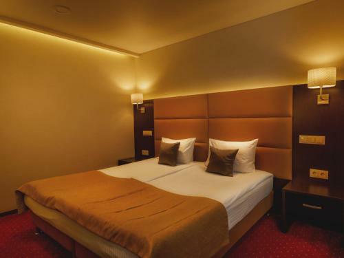Premier Hotel
