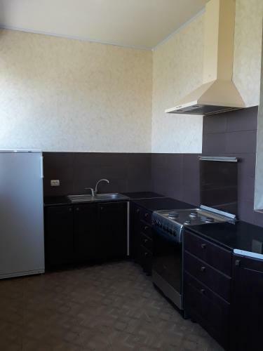 Hostal Guesthouse On Stroiteley 23