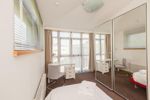 Pamir - Tyan-shan Hotel