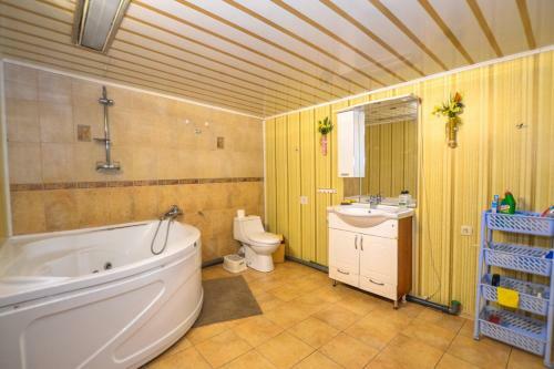 Hostal Guest House In Shuntuk