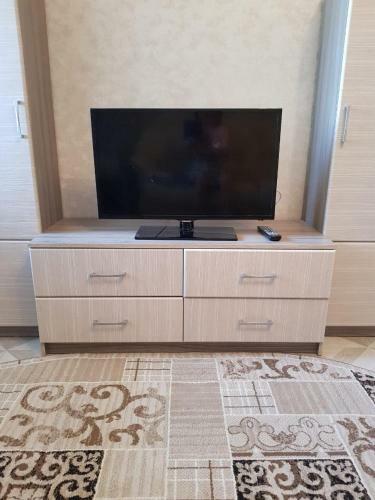 Apartment On Nahimova 40