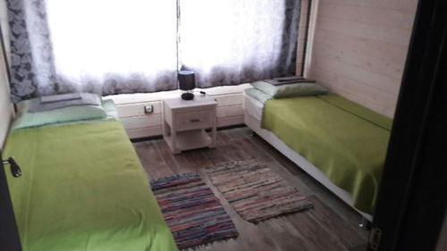 Hostal Guest House Tri Medvedya