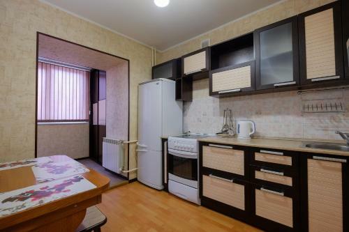 Apartment Viphome On Uchebnaya 8