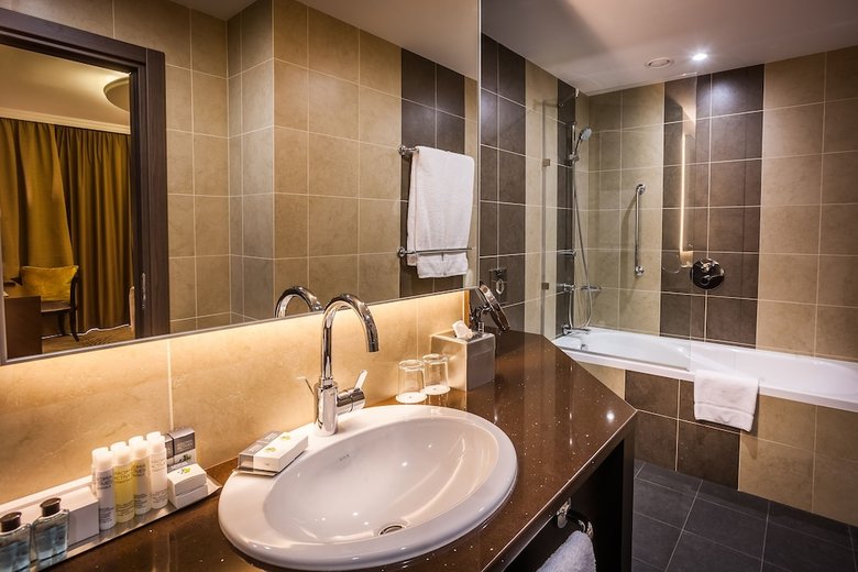 Doubletree By Hilton Hotel Tyumen
