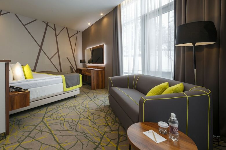 Park Hotel Dobrograd