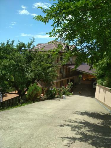 Hostal U Olgi Guest House