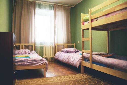 Albergue Light Room