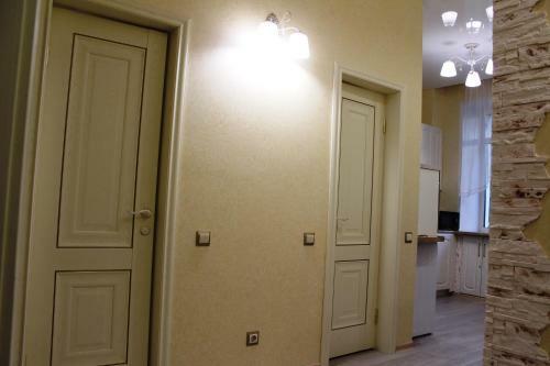 Apartment On Oktyabrskiy Prospect