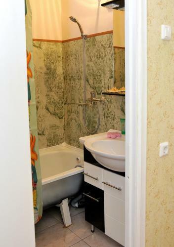 Apartment On Teplichnaya 26g