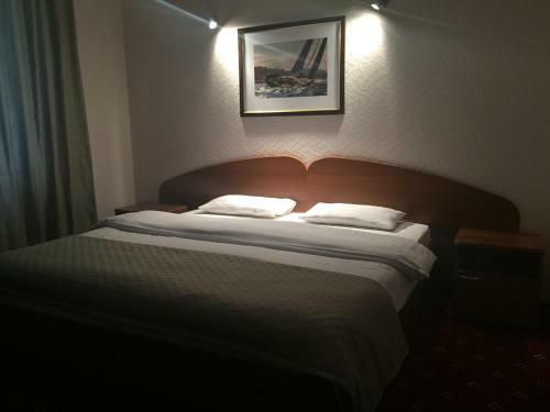 Hotel ???? ?????? Mega Space