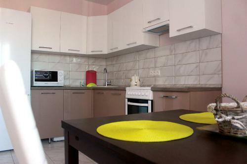 Apartment 1 Avenue