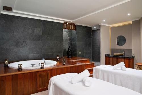 Medical Spa Resort Russ