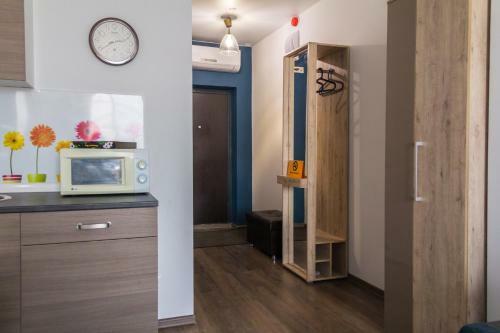 Apartment Allis-hall On Malysheva 42a