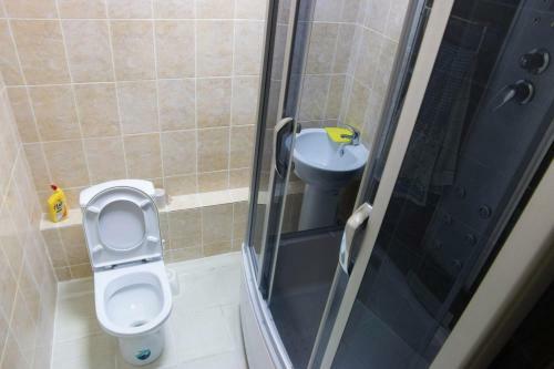 Gde Spat Hostel
