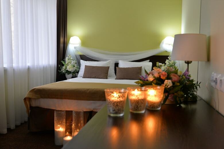 Vash Hotel