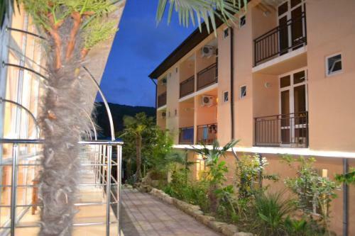 Hostal Aloiza Lux Guest House
