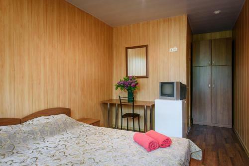 Chernomor Hotel
