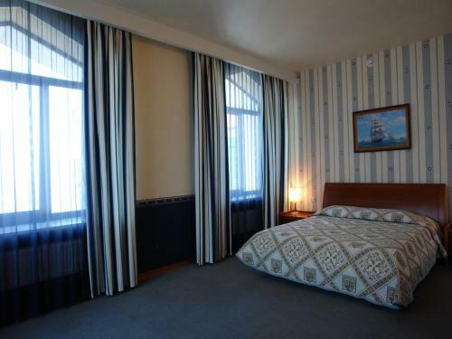 Chernomor Hotel