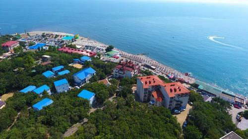 Chernomor Hotel