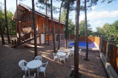 Hostal Guest House Usadba