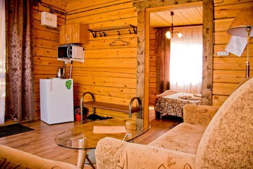Hostal Holiday Village Bayar