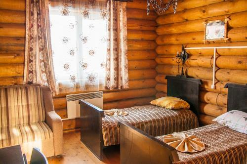 Hostal Holiday Village Bayar