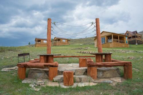 Hostal Holiday Village Bayar