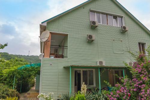 Hostal Guest House Green House