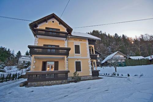 Hostal Vila Lipa