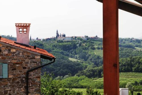 Hostal Apartments Dvor