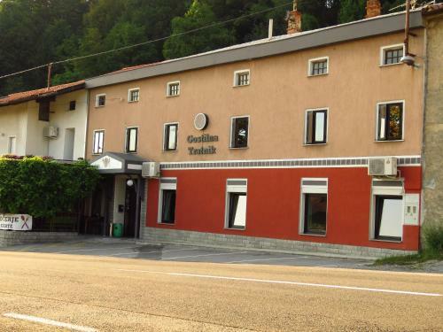 Hostal Gostilna Tratnik