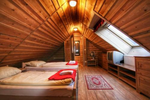 Apartments Belope?ki Dvori