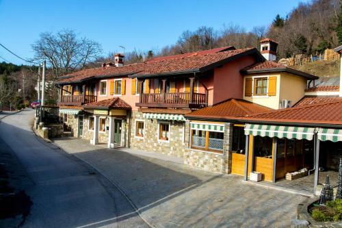 Hostal Doma?ija Pri Damjanu