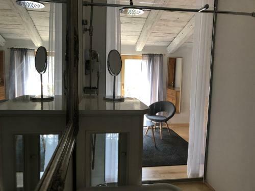 Hostal Residence Apolonija Guest House