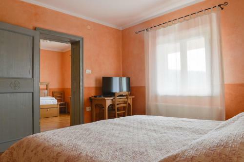 Hostal Guesthouse Skok