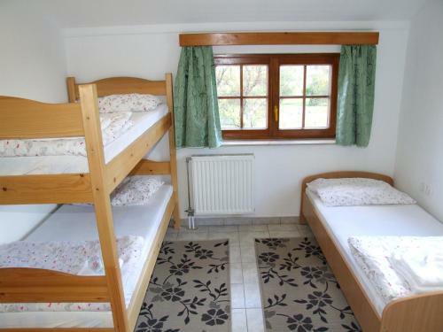 Hostal Guesthouse Mirjam