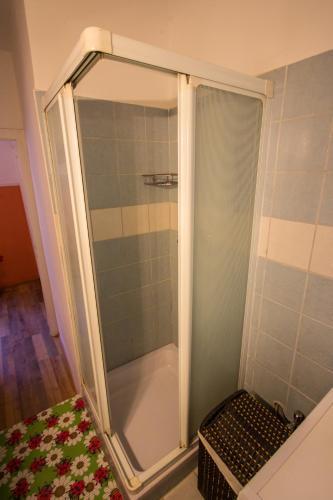 Hostal Phiros B&B