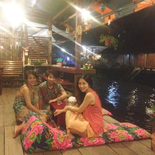 Baanklong Amphawa Homestay