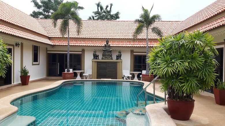 Villa Siam Court