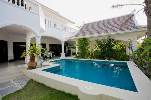 Hotel Palm Grove Resort, Pattaya