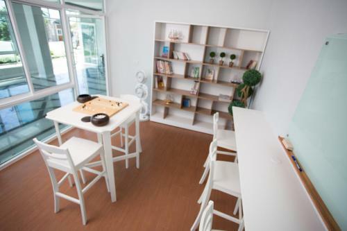 Aparthotel Bbg Seaside Luxurious Service Apartment